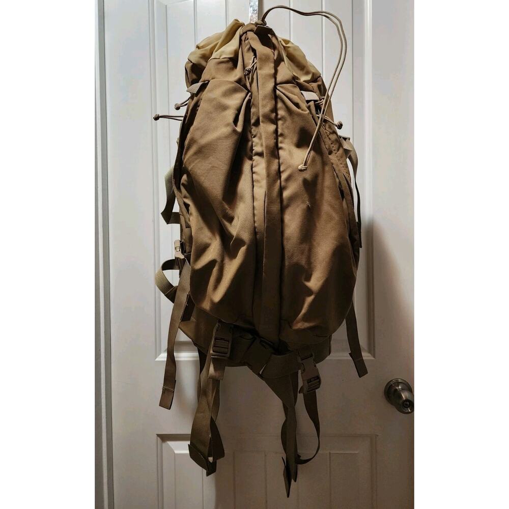Mystery Ranch Large Tactical Brown Backpack Hip Belt Adjustable Hiking Camping